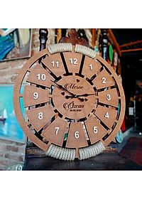 Đồng hồ gỗ treo tường chất liệu gỗ máy kim trôi thiết kế decor trang trí nhà và quán cafe