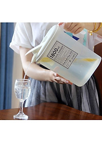 Combo bình nước nắp bật Yamada 1,8L + Cốc uống nước có nắp 360ml - nội địa Nhật Bản