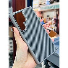 Ốp lưng cao cấp carbon fiber cho Samsung Galaxy S24 Ultra, S24 Plus hiệu Likgus Defender trang bị viền camera kim loại, cạnh ốp dẻo TPU - Hàng nhập khẩu