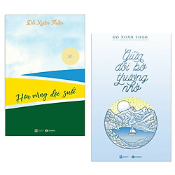 Combo truyện Tản Văn Hay : Hoa Vàng Dọc Suối + Giữa Đôi Bờ Thương Nhớ ( Tặng Kèm Postcard