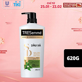 Dầu xả TRESEMME Salon Detox Cho tóc chắc khỏe bóng mượt Gừng và Trà Xanh Kem xả Giúp Detox tóc sạch sâu 620g