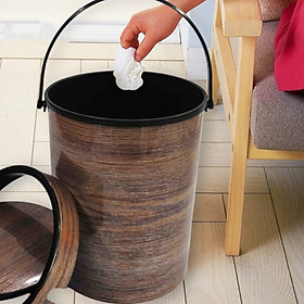 Mua THÙNG RÁC TRÒN VÂN GỖ NẮP LẬT TỰ THĂNG BẰNG PHONG CÁCH NHẬT BẢN ( TẶNG GIỎ DÁN TƯỜNG)