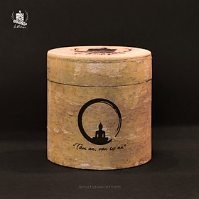 Nến Thơm Trị Liệu Le Rustique Khắc Hình Đức Phật - 9 Mùi Hương - Hũ Nến Vỏ Quế Tự Nhiên - Nến Thơm Cao Cấp - Nến Thơm An Toàn Sức Khỏe - 100g