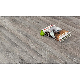 Mua Sàn gỗ KRONOPOL Aqua 12mm- D4590