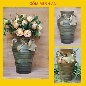 Mua Bình hoa lọ hoa dáng cao miệng rộng đắp nổi hoa sen gốm Minh An Bát Tràng cao 30cm