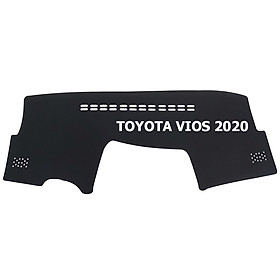Thảm da Taplo vân Carbon Cao cấp dành cho xe Toyota Vios 2020 có khắc chữ Toyota Vios và cắt bằng máy lazer