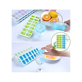 Mua Khay làm đá  khay trữ đông đế silicon  có lắp đậy an toàn cho bé và tiện dụng cho mẹ