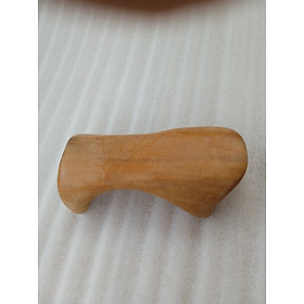 Dụng cụ massage N H home bằng gỗ thơm hình con ếch.