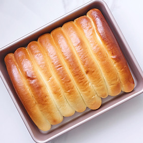 Khay Nướng Bánh Hình Chữ Nhật CHEF MADE WK9409