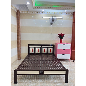 Mua Giường sắt kiểu gỗ cao cấp cách điệu đầu giường