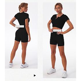 Fullset Quần Lửng Và Áo Croptop Có Kéo Khóa Trước Ngực Cách Điệu Gợi Cảm