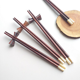 Mua Đũa gỗ Trắc tròn gắn ốc - Bộ 5 đôi (D06)
