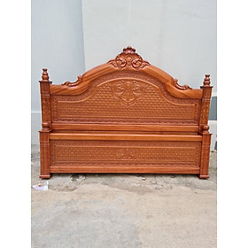 Mua Giường ngủ gỗ xoan đào phong cách hoàng gia