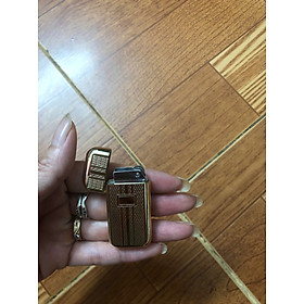 Vỏ hộp quẹt bật lửa ga đá kẻ sọc nhỏ gọn, tiện lợi (Giao màu ngẫu nhiên)