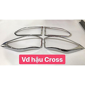 Ốp Viền Đèn Pha Hậu Xe Toyota Cross 2020 2021 mạ crom