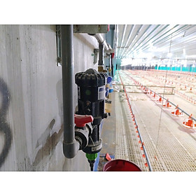 Mua Máy pha định lượng thuốc thú y tự động 1-5%  hiệu Mixtron-xuất xứ Ý-bảo hành chính hãng.