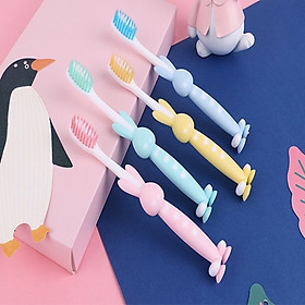 Mua Com bo túi 4 bàn chải đánh răng hình thú cho bé có đế hít nhiều màu  lông bàn chải siêu mềm phù hợp cho bé dưới 10 tuổi