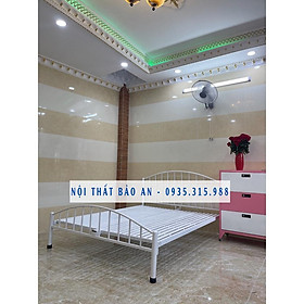 Mua Giường sắt mỹ nghệ cong 1m6x2m BẢO AN