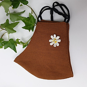 Khẩu trang vải linen đính hoa và ngọc trai DH02