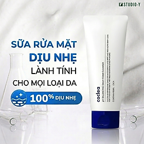 Sữa rửa mặt Coclea hỗ trợ làm sạch sâu và cân bằng độ pH 5.7 cho làn da Coclea pH Balancing Daily Foam Cleanser 150ml