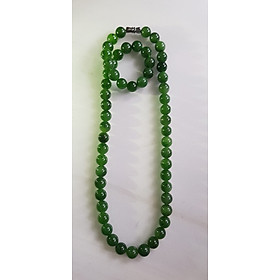 Vòng chuỗi đeo cổ Nữ mới đẹp Đá ngọc jade hay ngọc phật xanh tự nhiên Size 8mm màu xanh ngọc bích bóng sang đẹp hợp mệnh thủy mộc hỏa Quà tặng ý nghĩa cho Mẹ, mình và người thân ý nghĩa ạ