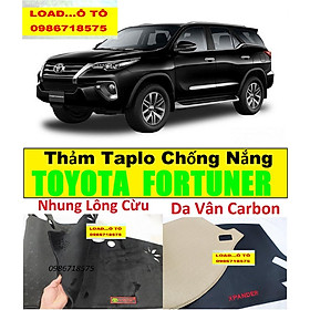 Thảm Taplo Chống Nắng Xe Toyota Fortuner 2022-2017 Da Vân Carbon, Nhung Lông Cừu Non Cao Cấp