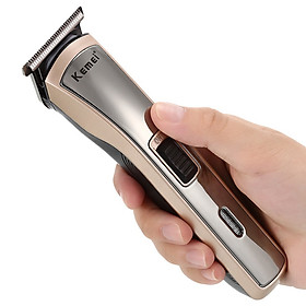 TÔNG ĐƠ CĂT TÓC TRẺ EM - GIA ĐÌNH TIỆN LỢI KM 418 - Tông Đơ Dùng Pin Sạc