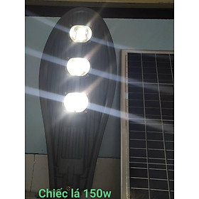 Đèn Đường Năng Lượng Mặt Trời Mẫu Chiếc Lá Chip COB 150W Nhôm Đúc Sáng Nguyên Đêm