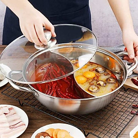 Nồi lẩu chia 2 ngăn riêng biệt đường kính 32cm dùng được cho bếp từ, bếp hồng ngoại, bếp ga,... thiết kế hiện đại kiểu mới, hấp thụ nhiệt và làm nóng cực nhanh