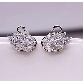 Khuyên tai thiên Nga đá hạt thóc nhân tạo bạc ta chuẩn