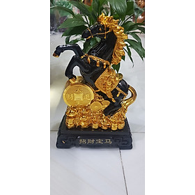 Tượng Ngựa Đen Hay Hắc Mã Phong Thuỷ Đứng Tiền Đế Gỗ Mới đẹp Cao 33cm Ngang 21cm Sâu 11cm Ý nghĩa biểu tượng Thành Công Tài Lộc mệnh Thuỷ mệnh Mộc trưng phòng khách nhà , công ty, bàn làm việc , quà biếu tặng ạ
