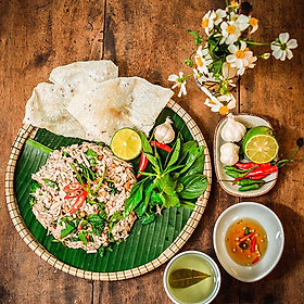 Combo Cơm Gà Roti + Nộm Mít Non Tôm Thịt Gà Tại Cô Quyên Xứ Quảng - CN Giga Mall