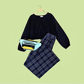 B CROPTOP.