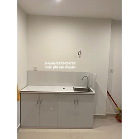 Mua Tủ bếp sẵn bồn có vách