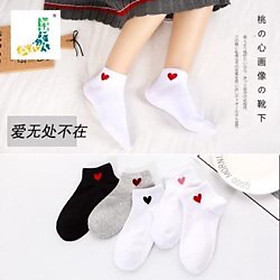 Tất cotton trắng trái tim phong cách Hàn Quốc