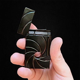 Mua Hộp Quẹt Bật Lửa Gas Đá D117 Đục Lỗ Họa Tiết Xoáy Tròn Đồng Tâm Cao Cấp (Đen)