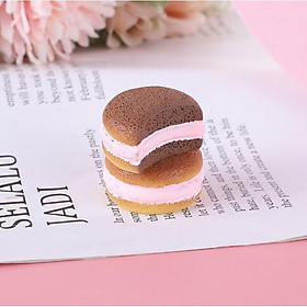 Charm hình bánh macaron cắn dở cho các bạn trang trí vỏ ốp điện thoại, DIY