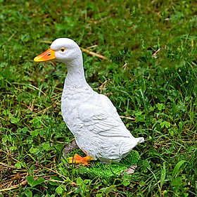 Garden Gift Farm Resin Animal Ornament Pond Water Standing Duck