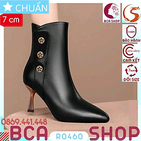 Giày bốt nữ cổ ngắn 7p RO460 ROSATA tại BCASHOP bít mũi, dây kéo nằm phía má trong - màu đen