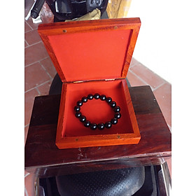 Mua Combo Vòng đeo tay phong thủy bằng gỗ mun sừng kt 12ly +thêm hộp đựng đi kèm bằng gỗ hương khắc chữ phúc kt 12 5×12 5×3 5cm
