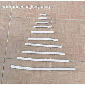 Mua Cây Thông Noel Trang Trí Bằng Củi Khô( Bộ 7-10 cành) không kèm dây và phụ kiện