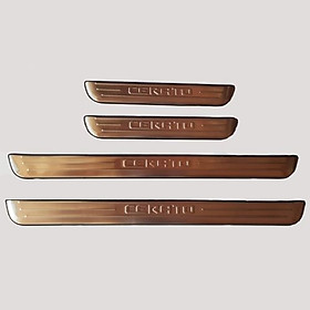 BỘ NẸP BƯỚC CHÂN NGOÀI INOX DÀNH CHO XE KIA CERATO 2019