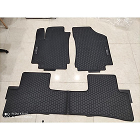 Thảm lót sàn xe Kia Seltos 2020-2023 mẫu tổ ong chữ trắng - hàng không mùi , cao su đúc, vừa form xe