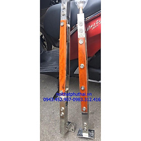 Mua Con tiện cầu thang inox