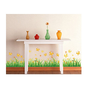 Decal chân tường bướm vàng ct30