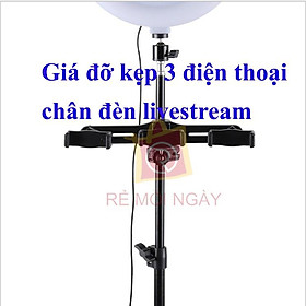 Mua Kẹp thêm 3 điện thoại gắn vào chân đèn Livestream