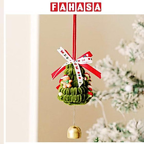 Cây Thông Kẽm Nhung Treo Kèm Chuông - 11 x 7 cm - Vinacraft