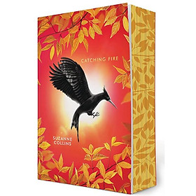 Sách ngoại văn: Catching Fire (Deluxe Edition)