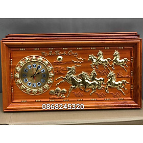 Tranh đồng hồ treo tường khắc tích mã đáo thành công bằng gỗ hương đỏ kt 48×108×4cm 