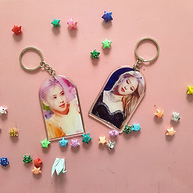 Móc khóa Rose BLACKPINK xinh xắn